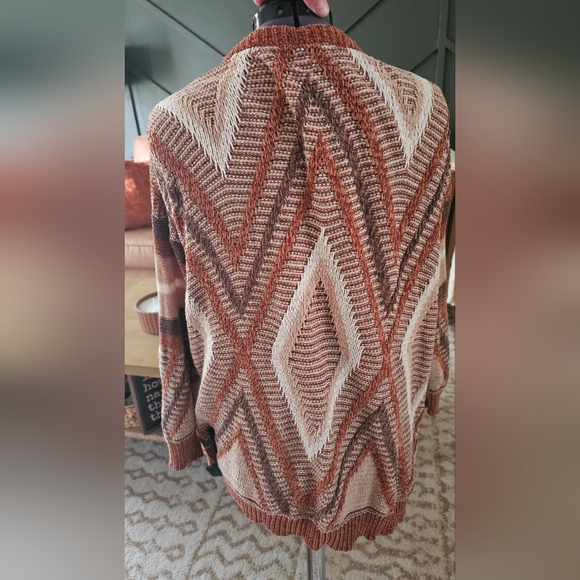 BKE Women's Cardigan - Brown, Rust and Cream. Size Medium - Picture 4 of 8